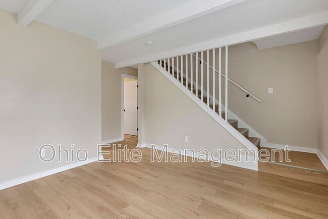 Building Photo - 3092 Grasmere Ave