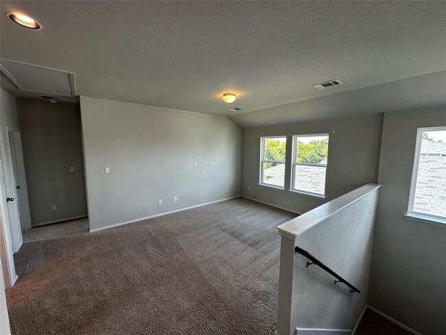 Building Photo - 316 Insider Loop