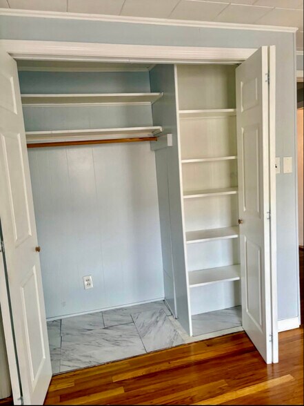 Building Photo - 291 Lexington St