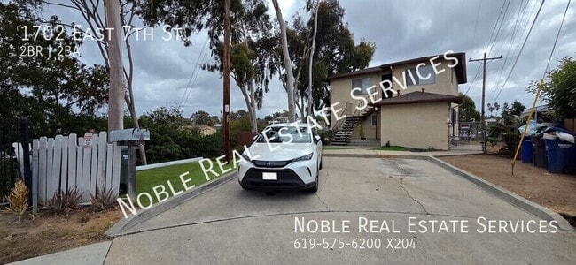 Building Photo - 1702 E 7th St