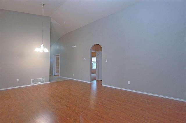 Building Photo - 2917 St John's Dr