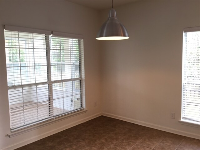 Building Photo - 328 Rice Bay Dr
