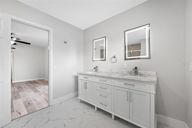 Building Photo - 5056 42nd St S