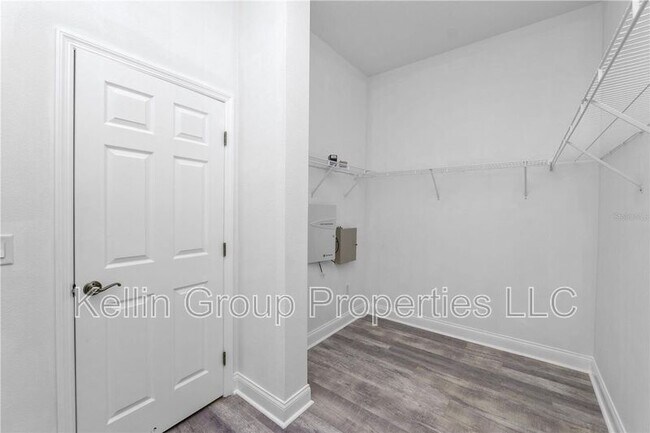 Building Photo - 30816 Pumpkin Ridge Dr