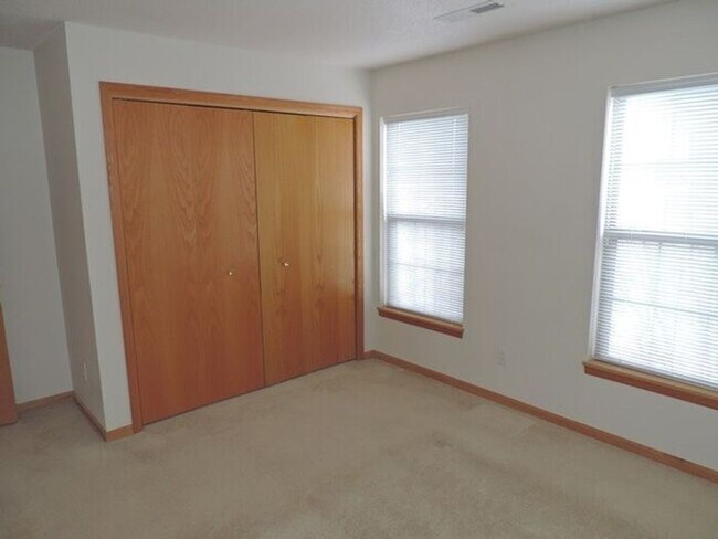 Building Photo - $1,395 | 2 Bedroom, 2 Bathroom Condo | No Pets* | Available for August 1st, 2026 Move In!