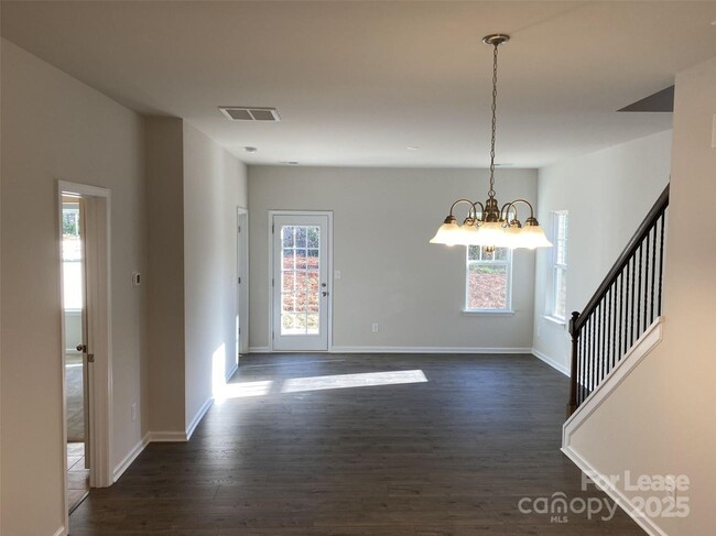 Building Photo - 7418 Sienna Heights Pl