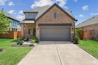 Building Photo - 908 Newport Crk Dr