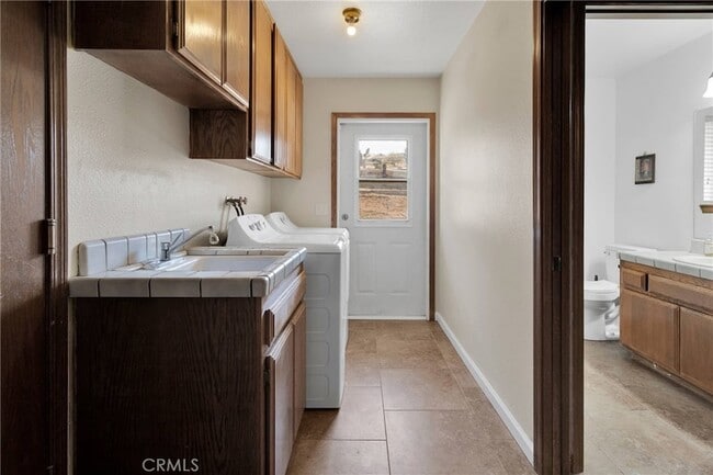 Building Photo - 25733 Roundup Way