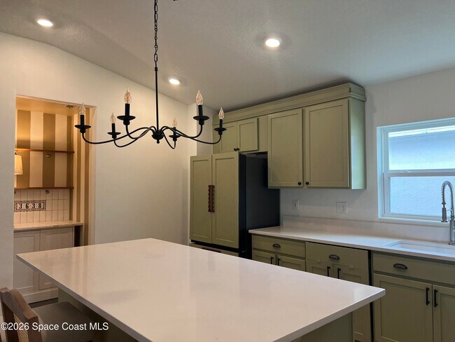 Building Photo - 3638 Grappler Cir SE