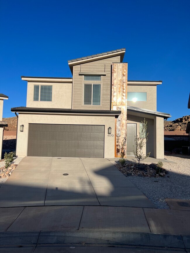 Building Photo - 4170 Phobos Wy