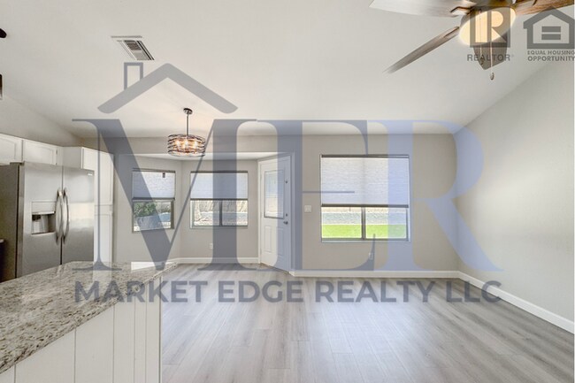 Building Photo - 3Bed/2Bath Home at 7th Ave/Union Hills! $2...