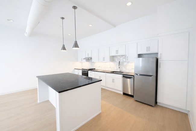 Interior Photo - The Emory