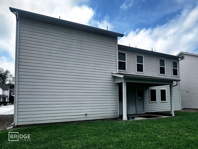 Building Photo - BRUNSWICK