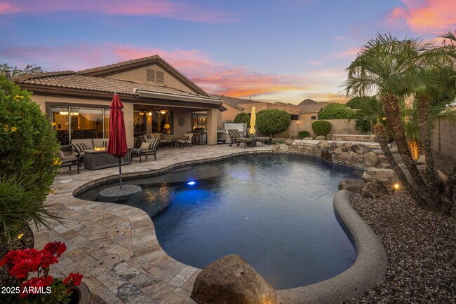 Building Photo - 9053 E Hobart St