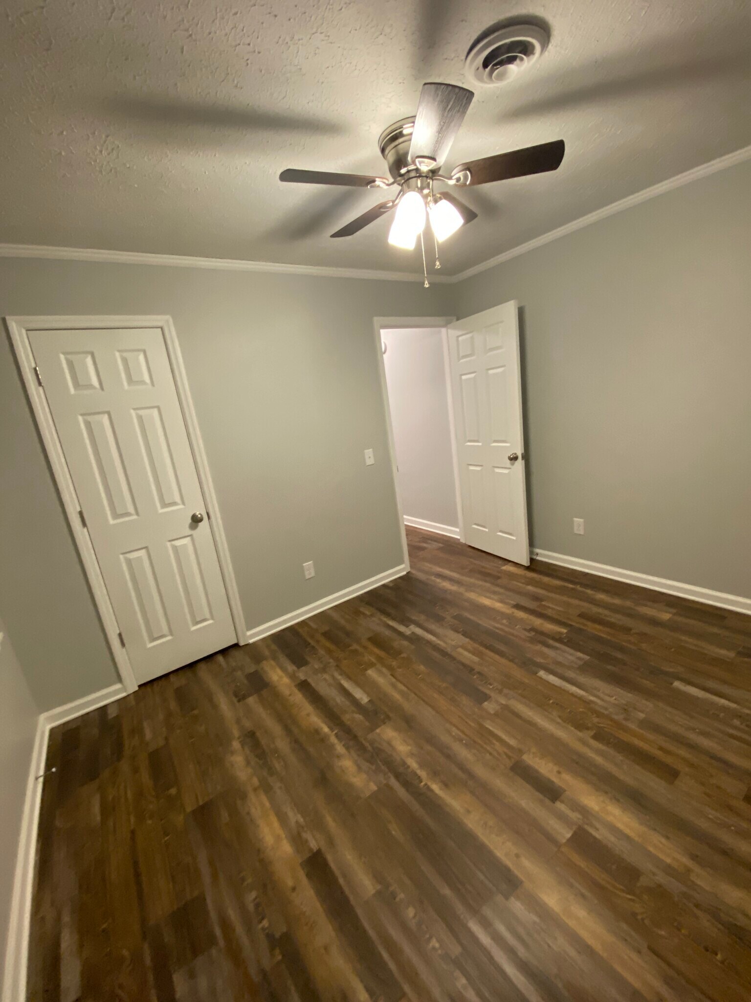 Bedroom 2 view 2 - 1205 Redden Ln