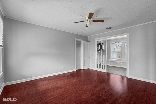 Building Photo - 154 E Wyandotte St