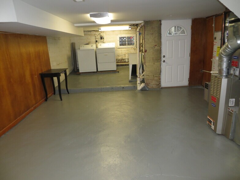 Basement with Washer / Dryer - 112 N Peyton St