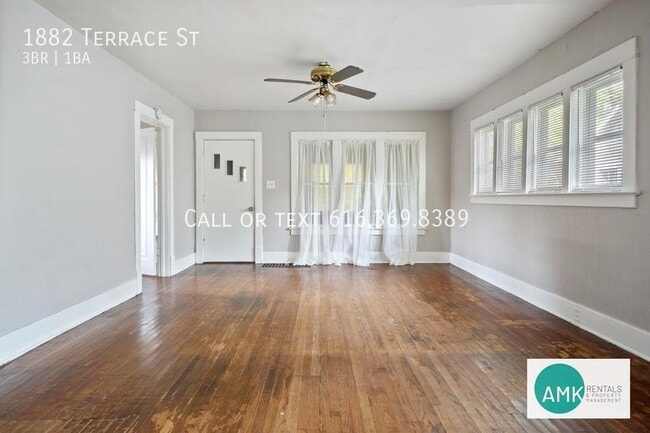 Building Photo - 1882 Terrace St