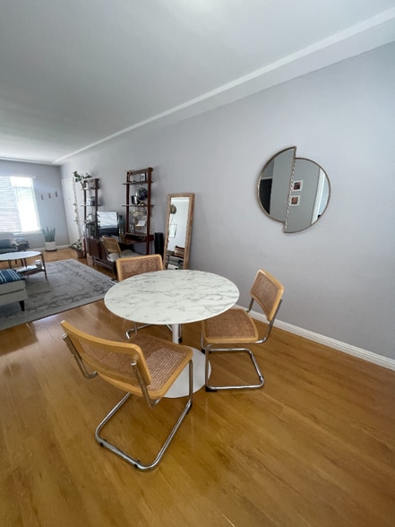 Building Photo - 1280 Laurel Ave