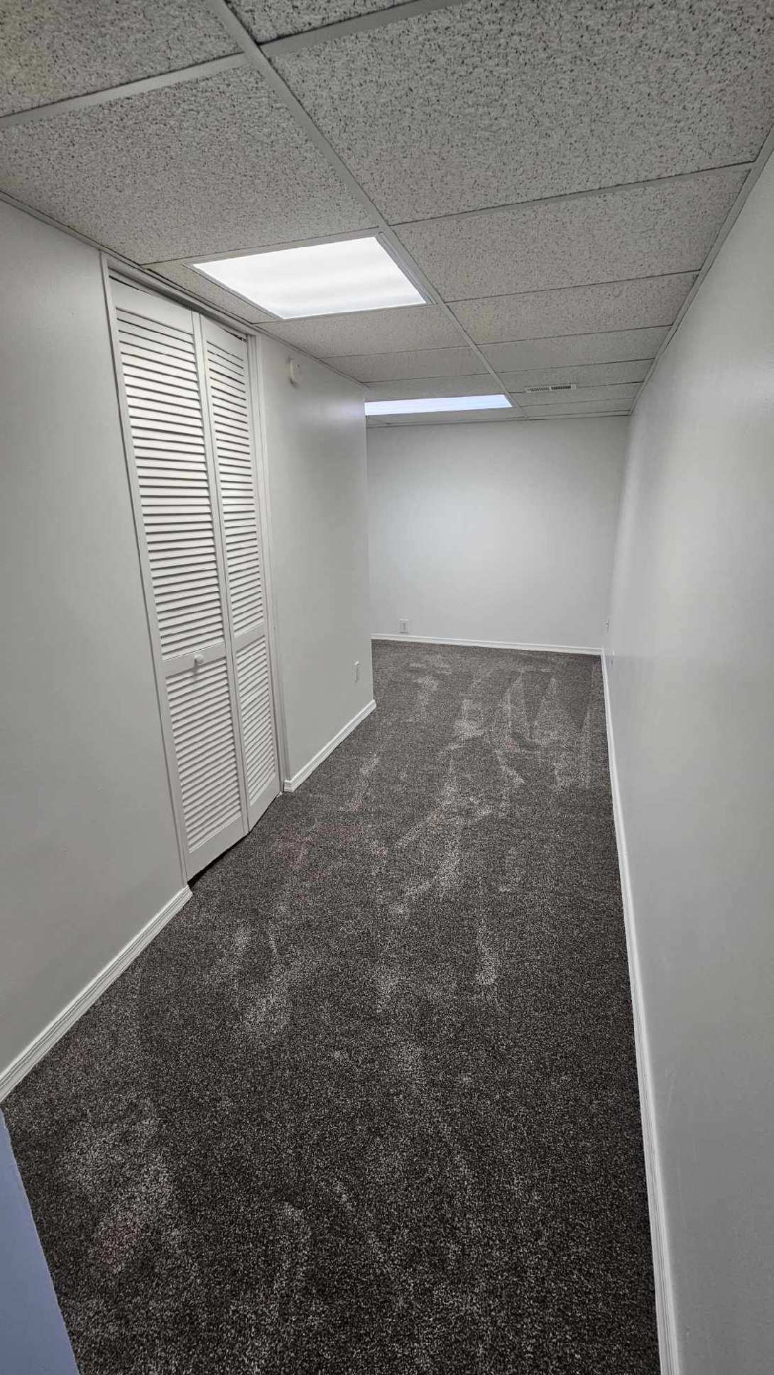 Building Photo - 1204 E 9520 S