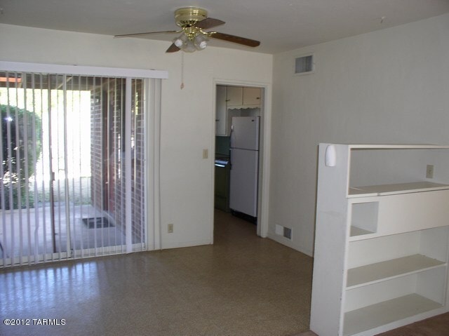 Building Photo - 4135 E Brown Way