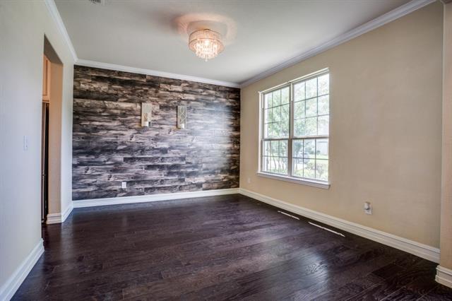 Building Photo - 1060 Enchanted Rock Dr