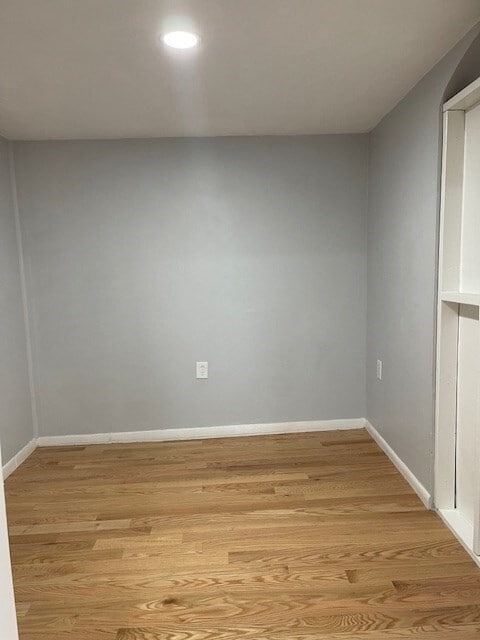 Building Photo - 34 Bay