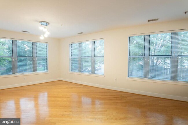 Primary Photo - 1800 Wilson Blvd
