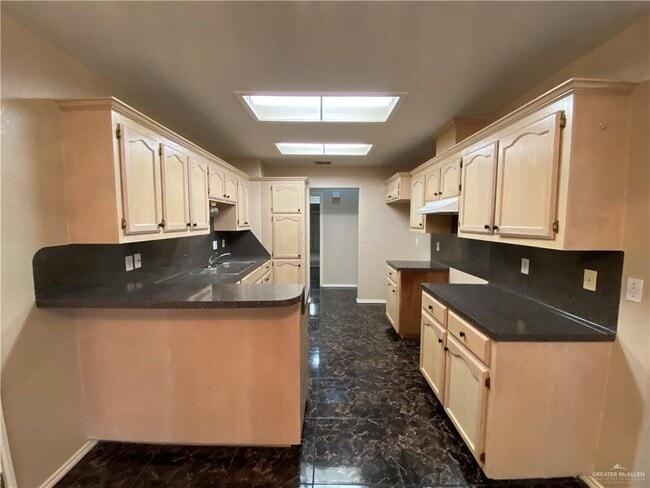 Building Photo - 44 Paseo Encantado