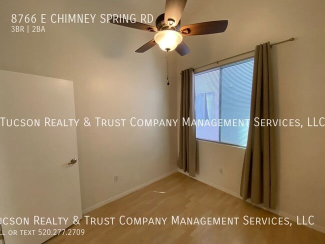 Building Photo - 8766 E Chimney Spring Dr