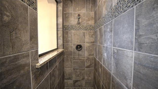 Building Photo - 1122 Wedgewood Dr