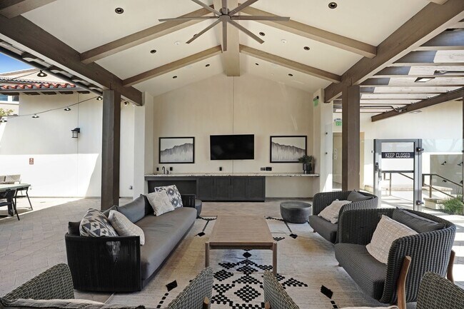 Building Photo - 21201 Wild Flower Wy