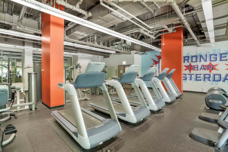 Building Photo - 894 S Clark St