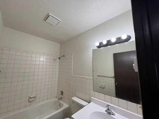 Building Photo - Copper Point Apartments