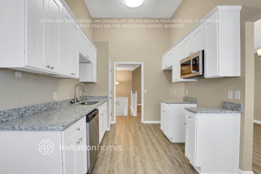 Building Photo - 1172 Cayman Ln SW