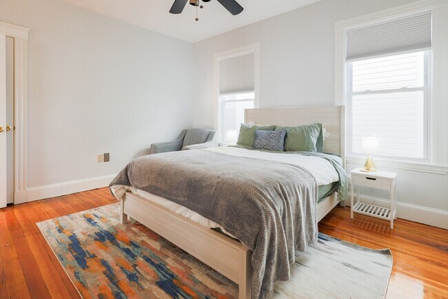 Building Photo - 7 Treadway Rd