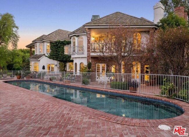 Building Photo - 4548 Ellenboro Way