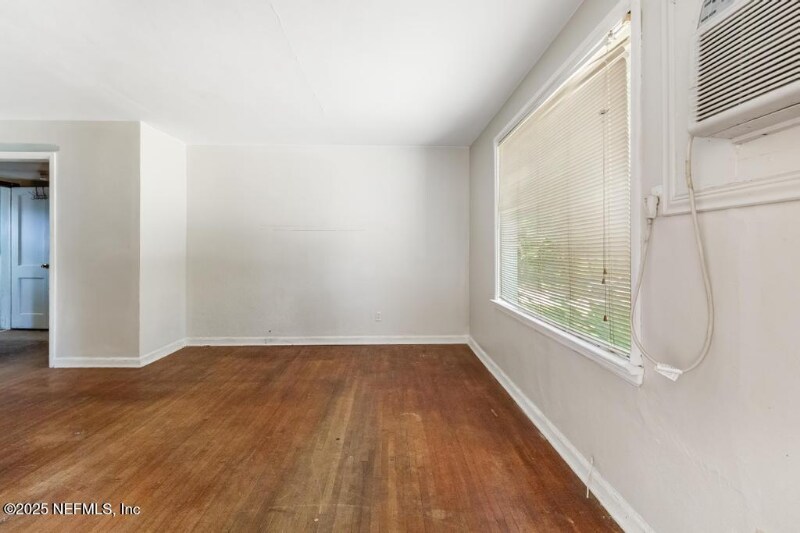 Building Photo - 2892 Gilmore St