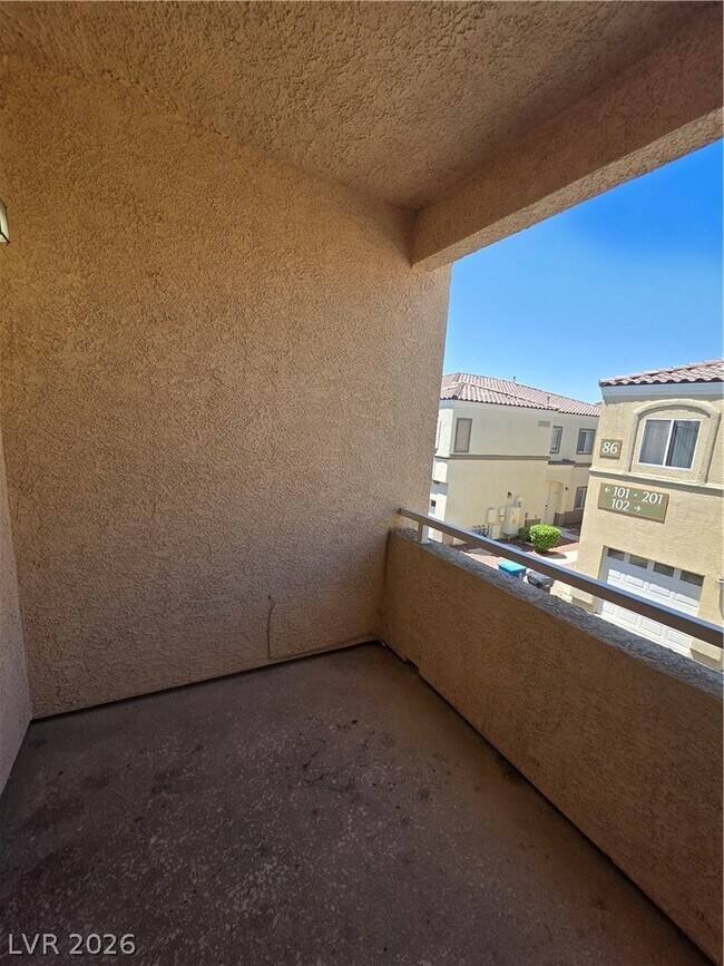 Building Photo - 6316 Beige Bluff St