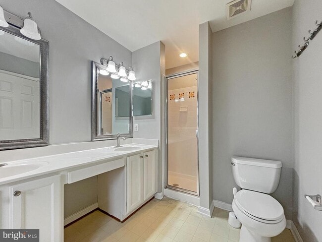 Building Photo - 2473 Sugar Mill Way