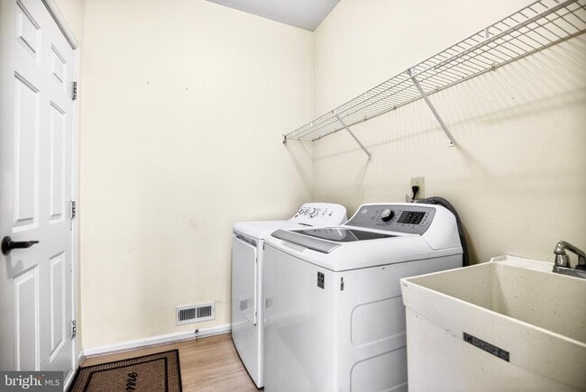 Building Photo - 2002 Archer Ct