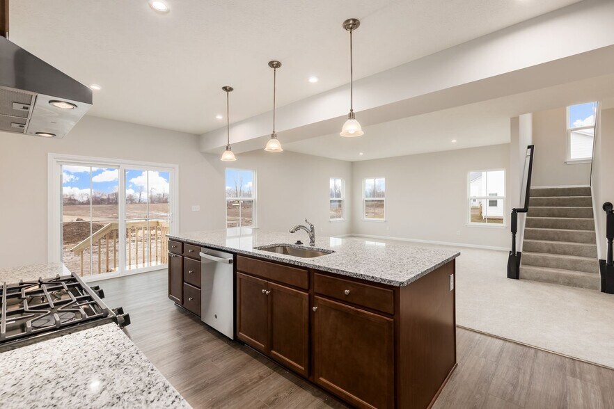 Building Photo - 303 Wyman Lk Dr