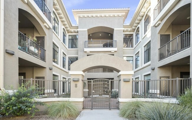 Primary Photo - 11640 N Tatum Blvd