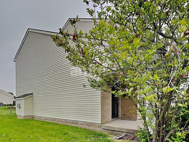 Building Photo - 8736 Gingerwood Ct