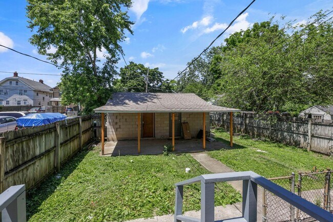 Building Photo - 43-45 N Chase Ave
