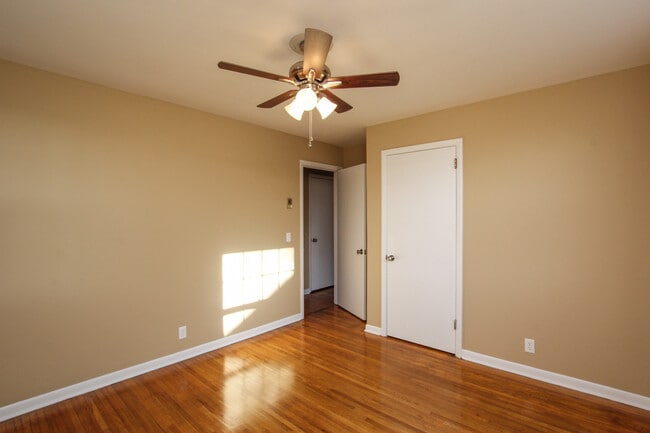 Building Photo - COMING SOON! Nashville! View the river fro...