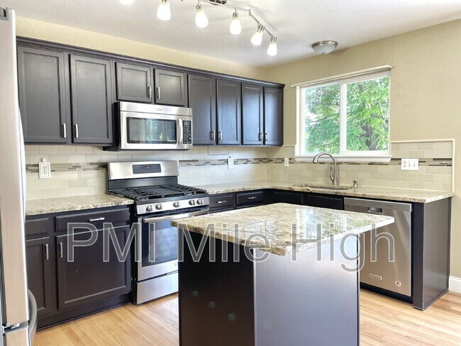 Building Photo - 12440 Vrain Cir