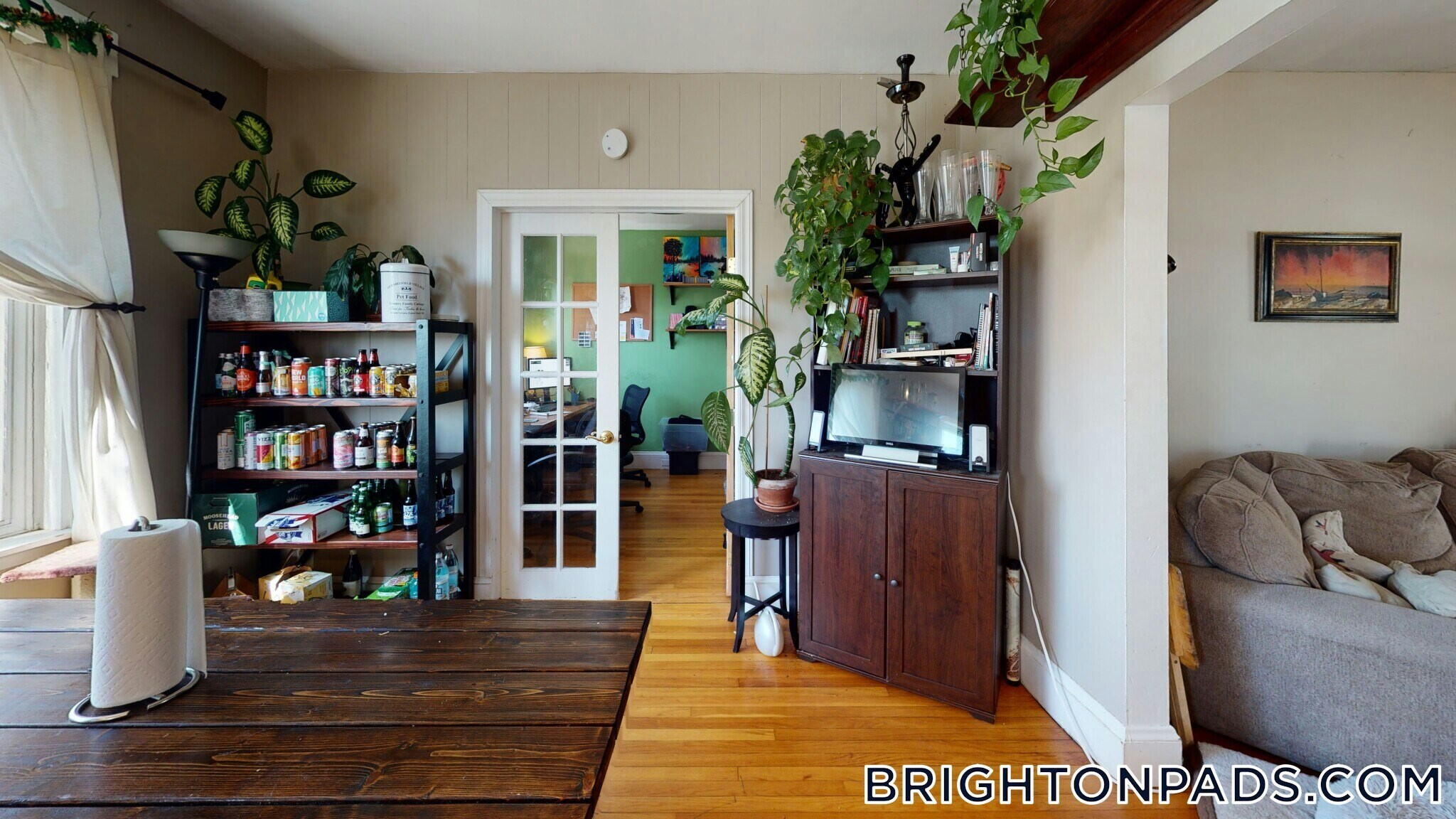 Building Photo - 70 Larch St