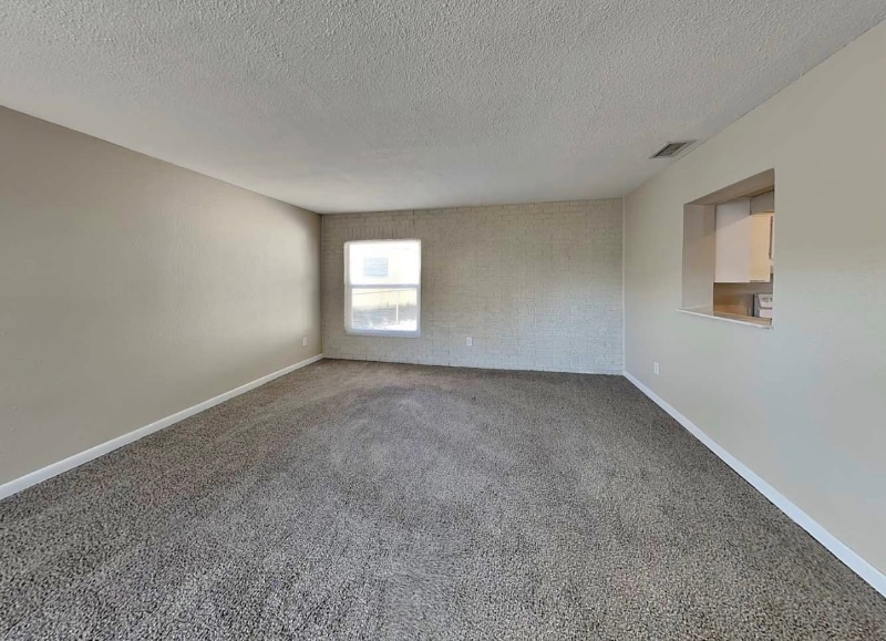 Building Photo - 1265 Stratford Dr