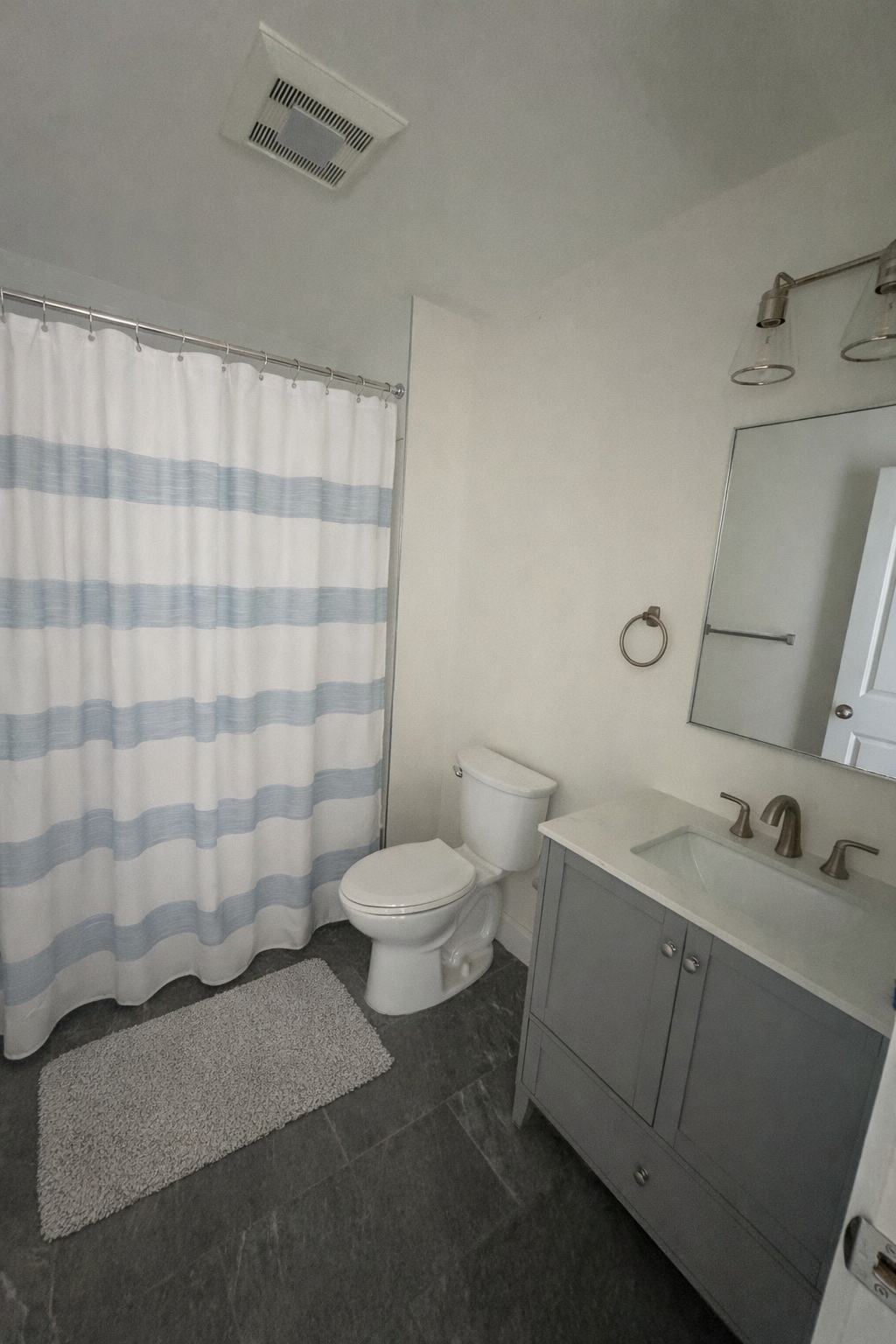 Bathroom - Virtually Staged - 157 Green St